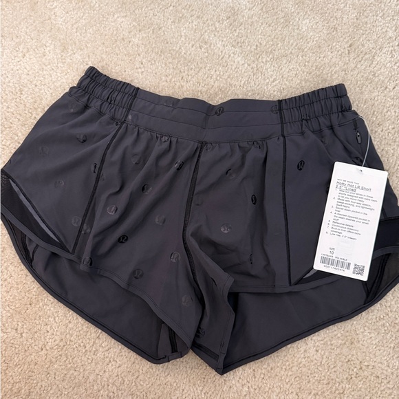 lululemon athletica Pants - Lululemon hotty hot shorts. Size 10. Embossed logo